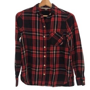 Old Navy Classic Button-Up Red Plaid Shirt
